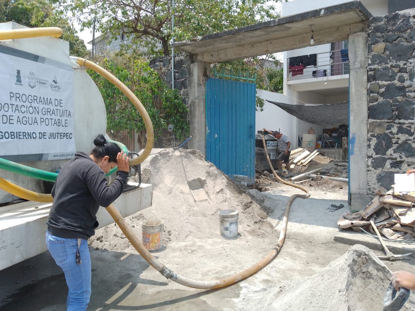Gobierno de Jiutepec suministra 20,5 millones de litros de agua para hacer frente a sequía severa 2 1000302065