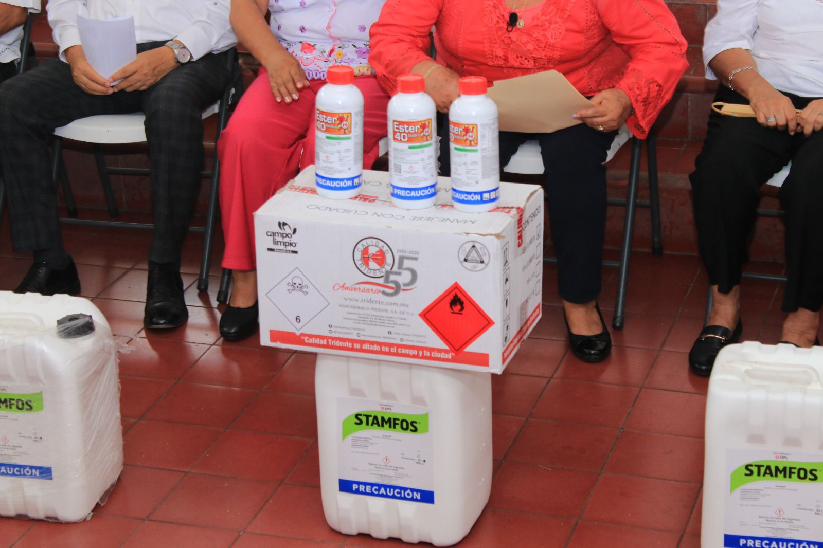 Fortalecen autoridades de Temixco al campo con entrega de fertilizantes 2 1000311743