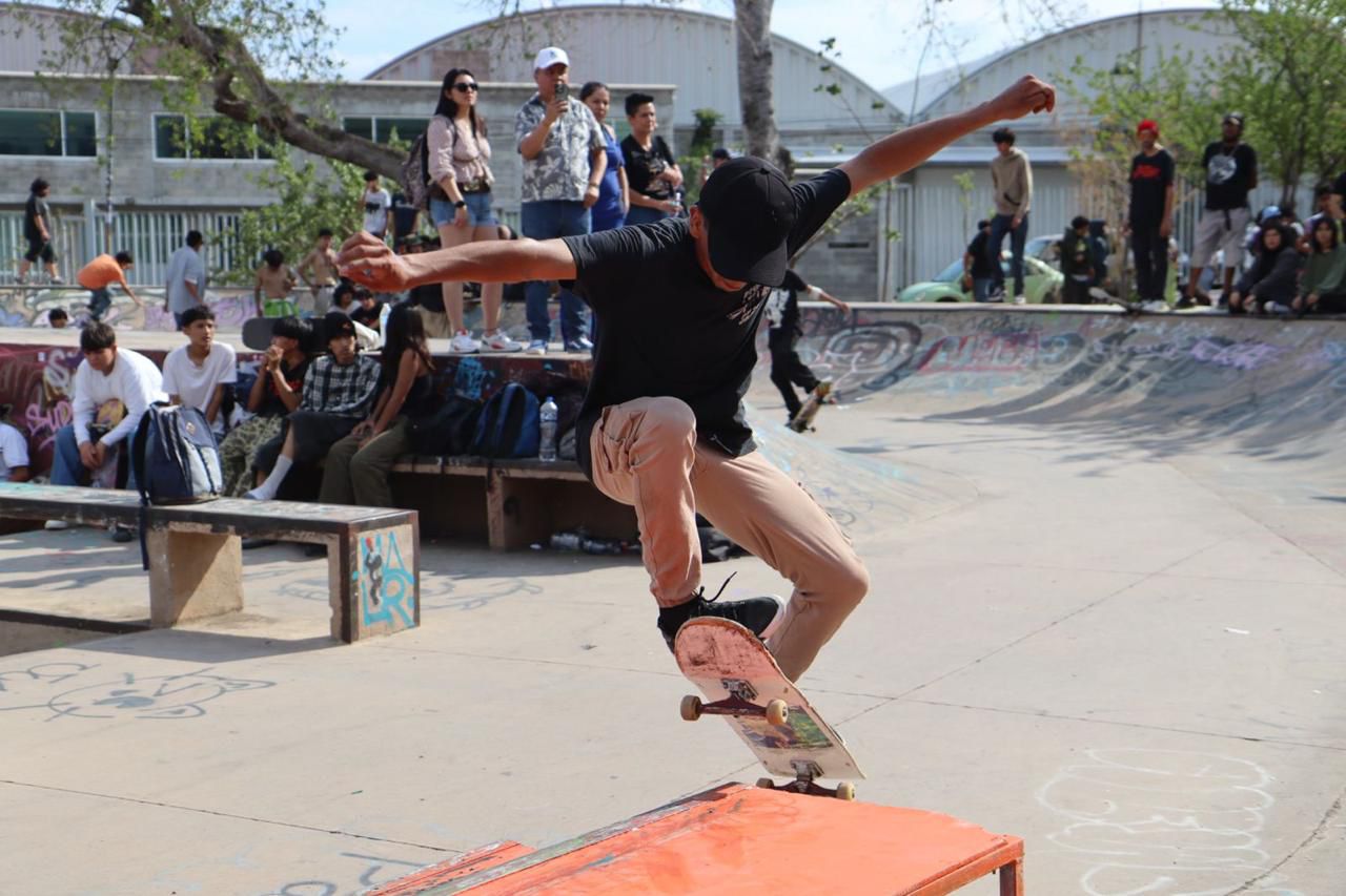 Gobierno de Jiutepec y organizaciones de patinadores festejan el Día del Skate 4 1000317652