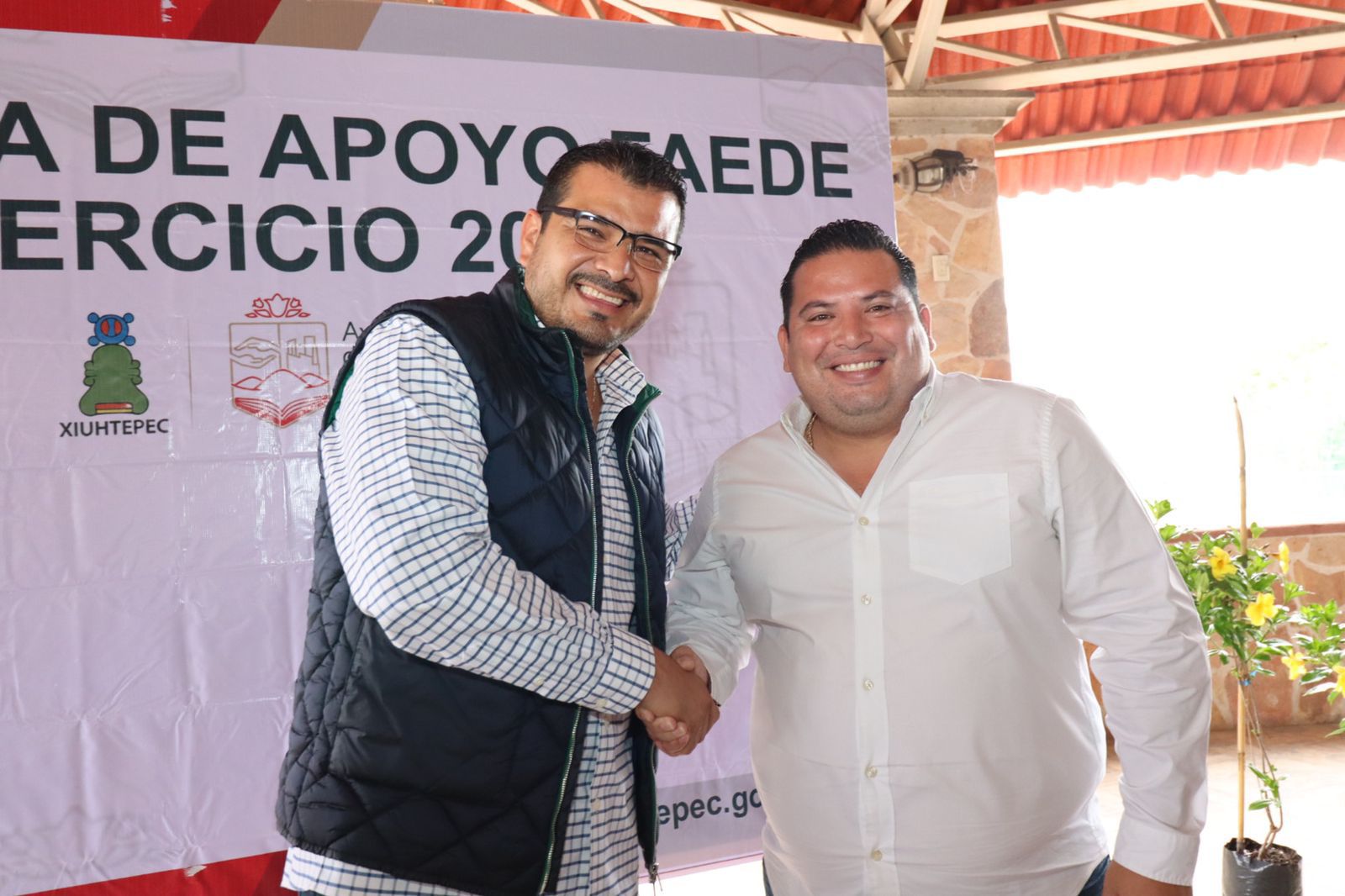 Alcalde David Ortiz encabeza entrega de apoyos a 189 viveristas de Jiutepec 2 1000322005