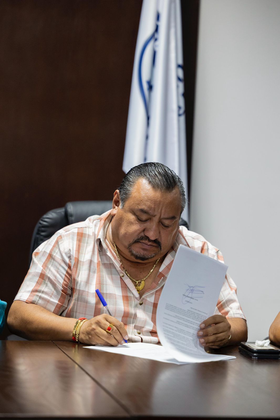 Firma alcaldesa de Temixco Juanita Ocampo donación de predio para la FGR 10 1000329764