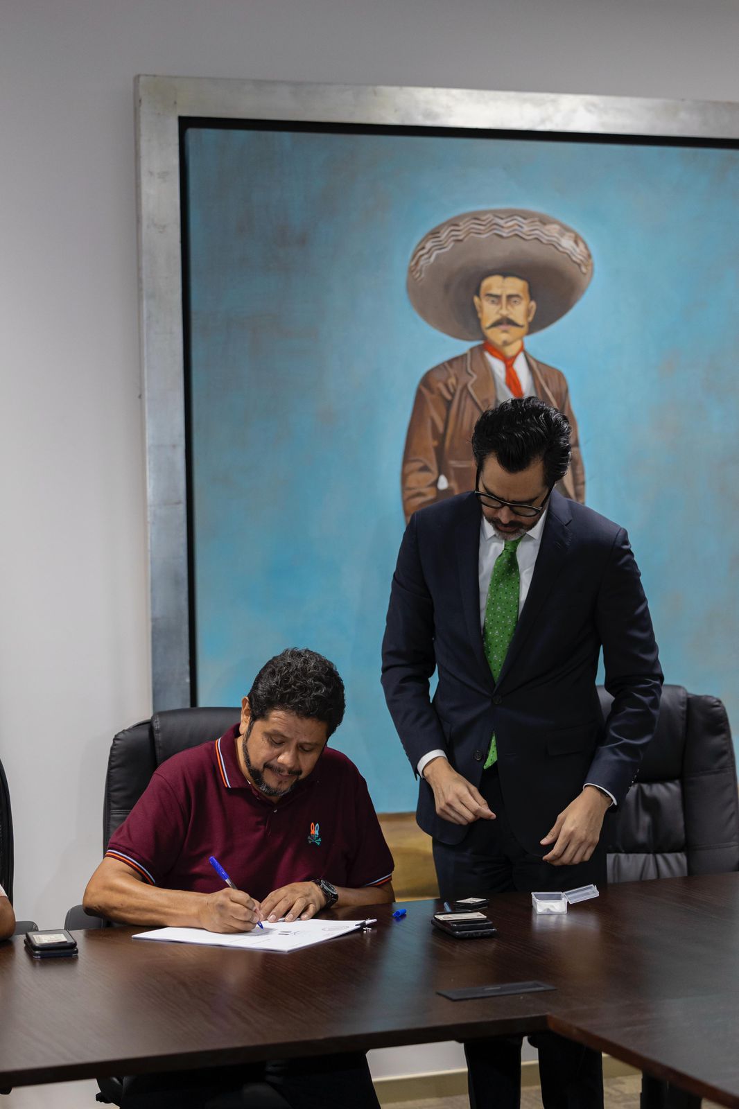 Firma alcaldesa de Temixco Juanita Ocampo donación de predio para la FGR 7 1000329771