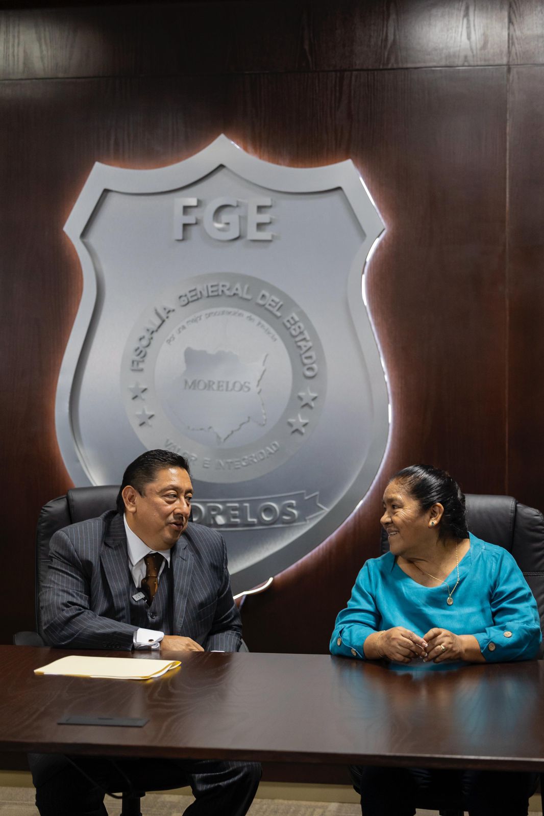 Firma alcaldesa de Temixco Juanita Ocampo donación de predio para la FGR 6 1000329773