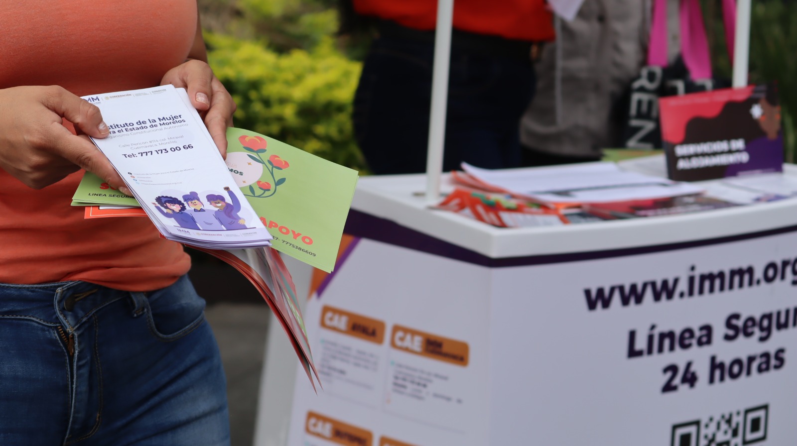 Instituto de la Mujer realiza campaña de difusión de servicios en Día Naranja y anuncia nuevo CAE 3 1000358309