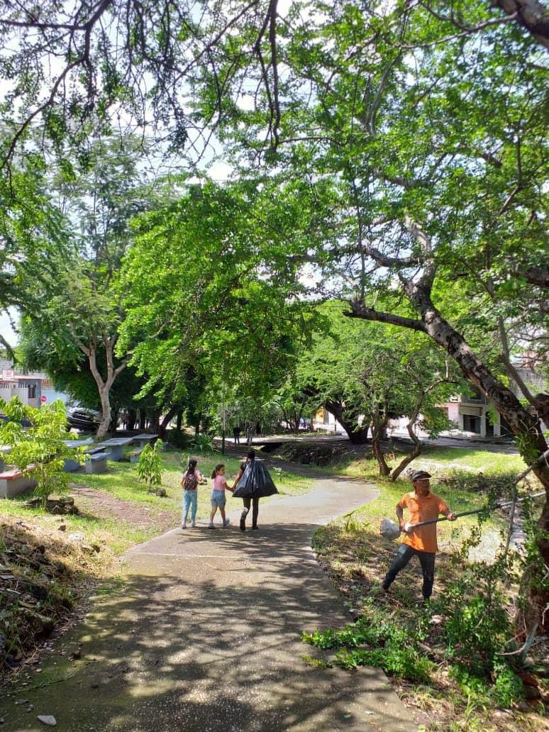 Personal de Servicios Públicos de Temixco organiza jornada de mantenimiento en la Delegación Rubén Jaramillo 3 1000358779
