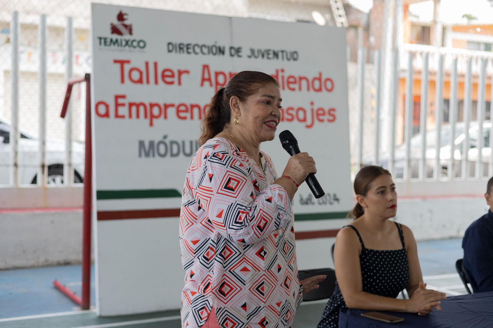 Concluye con éxito taller "Aprendiendo a emprender masajes" en Temixco 2 1000376118