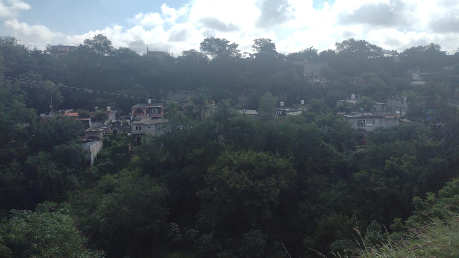 Personal de la Coordinación Municipal de Protección Civil de Temixco vigilan zonas de riesgo ante lluvias 2 1000402013
