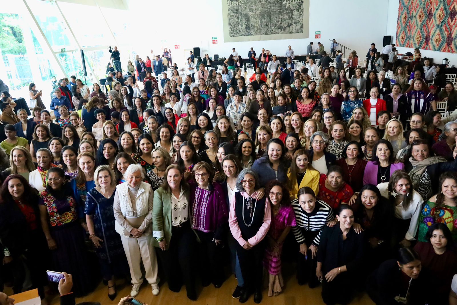 Isela Chávez Cardoso, presidenta del IMM, presente en el Encuentro Nacional "Mujeres por la Igualdad Sustantiva y el Bienestar" 2 1000422022
