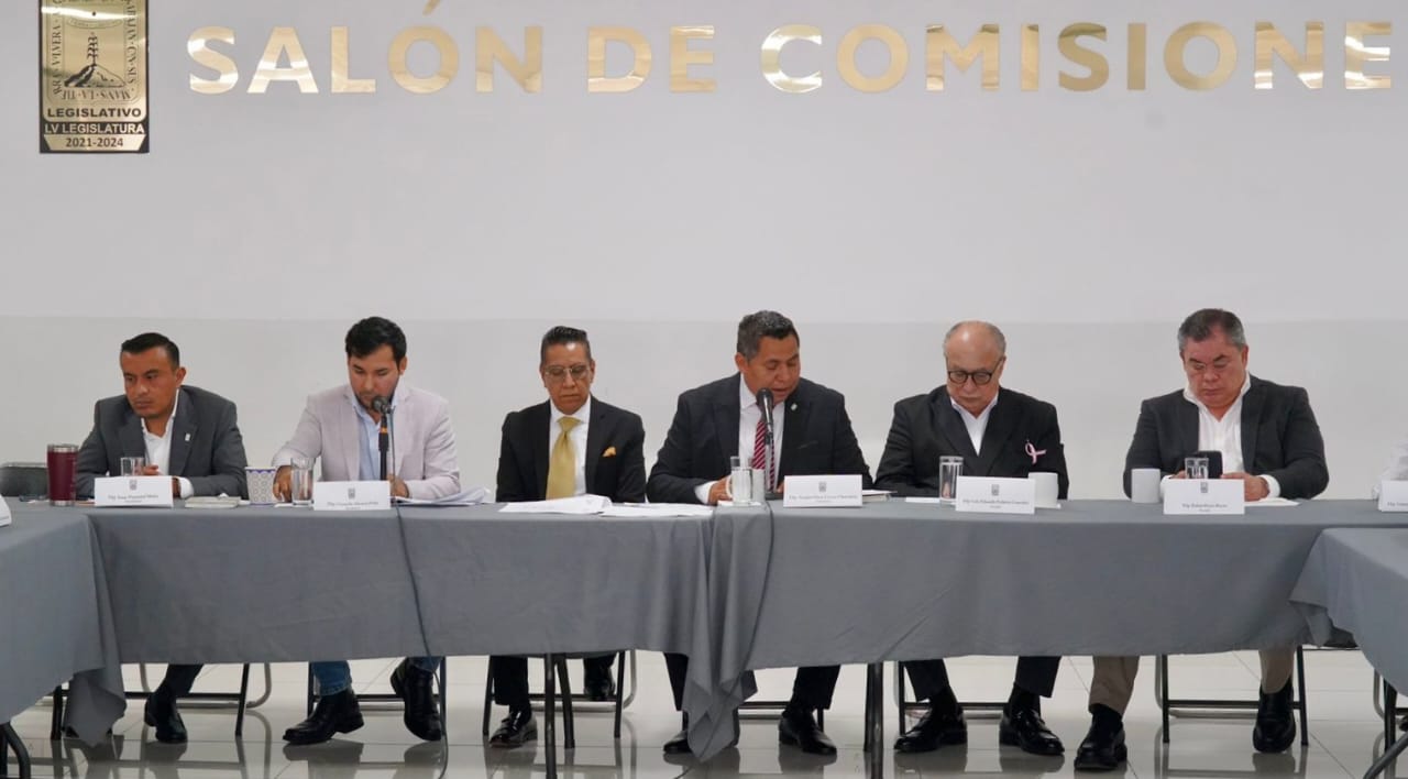 Queda instalada formalmente la Comisión de Gobernación y Gran Jurado; será presidida por el dip Omar Livera 7 1000448343