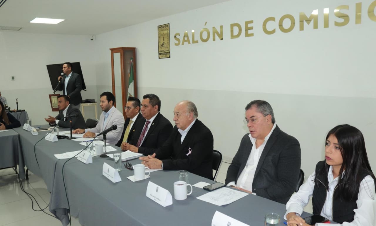 Queda instalada formalmente la Comisión de Gobernación y Gran Jurado; será presidida por el dip Omar Livera 10 1000448354