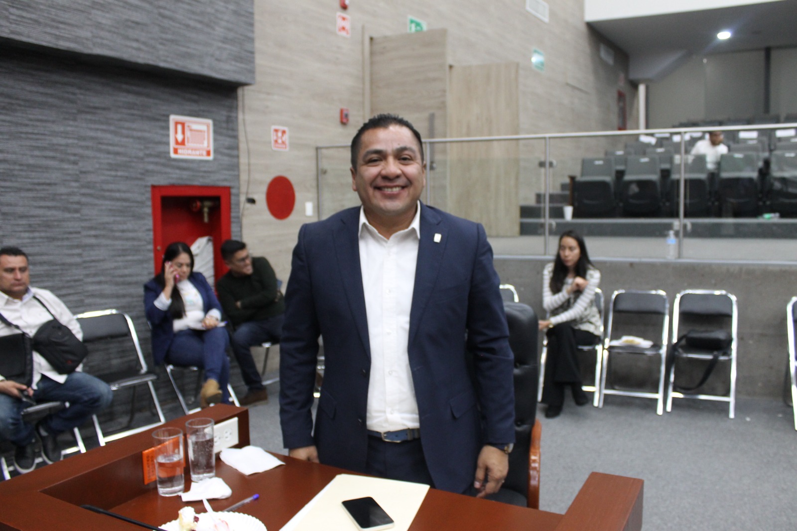 Insiste diputado Alfonso Sotelo con iniciativa a favor de víctimas de robo de vehículos 3 1000461960