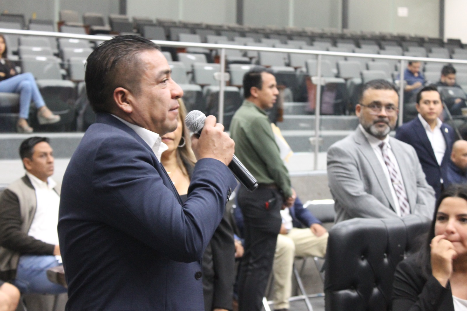 Insiste diputado Alfonso Sotelo con iniciativa a favor de víctimas de robo de vehículos 1 1000461961