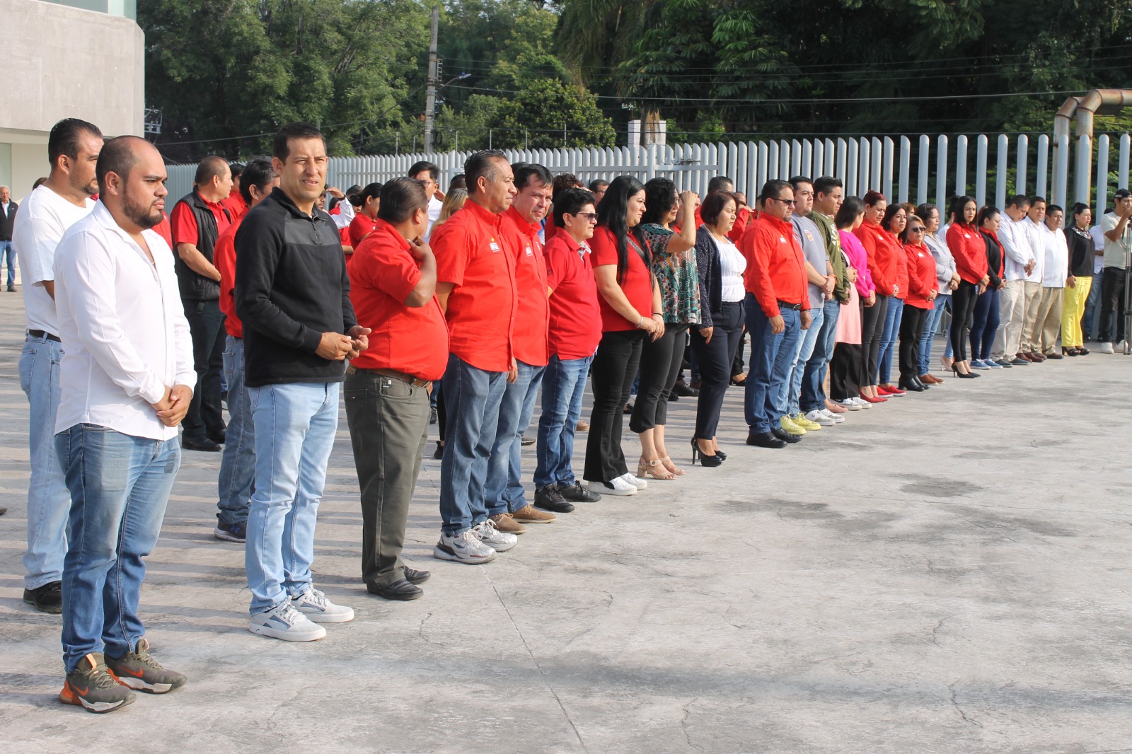 ENCABEZA LA DIPUTADA JAZMÍN SOLANO HONORES A LA BANDERA EN EL CONGRESO DE MORELOS 2 1000494009