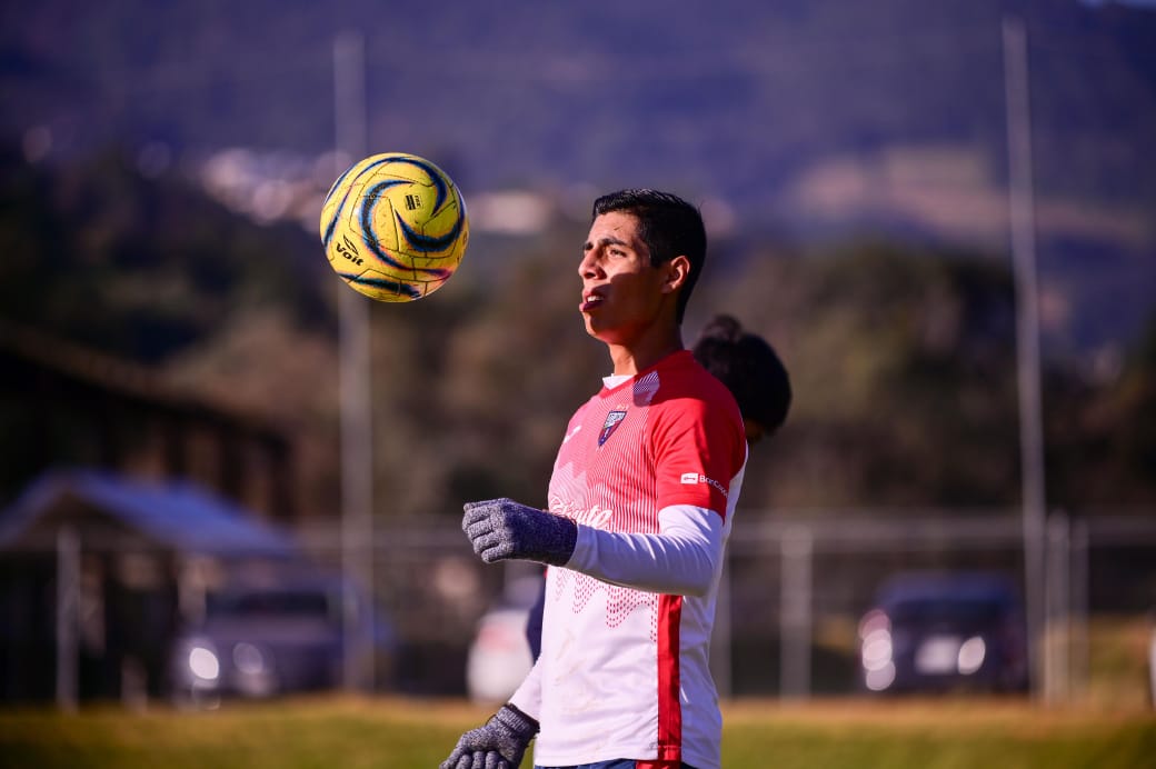 Se intengran dos jóvenes morelenses a las filas del Atlante 2 1000556553