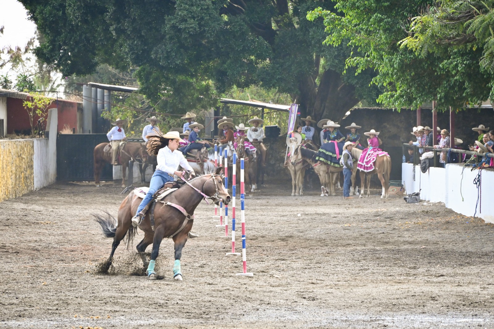 Rescata gobierno de Margarita González Saravia la charrería en Morelos, tradición y espectaculo para la gente 3 1000580812