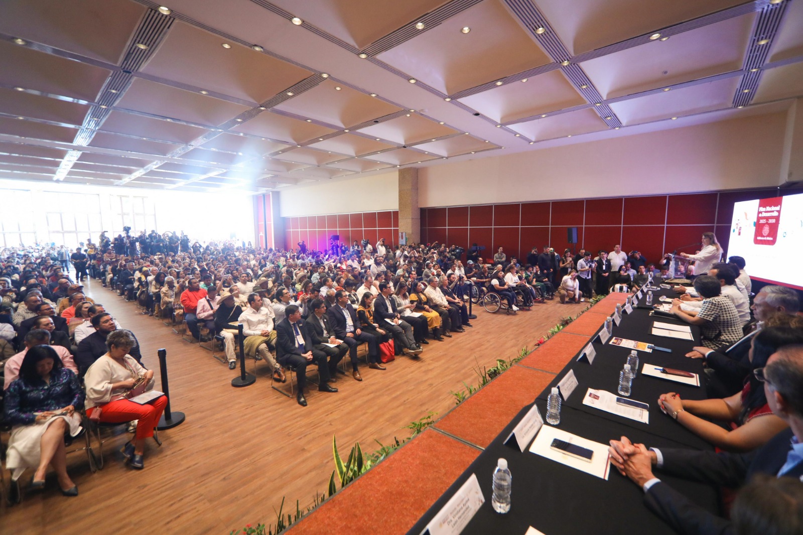 Escuchan Gobiernos de Morelos y México la voz del pueblo para elaborar Plan Nacional de Desarrollo 2025-2020 4 1000587620
