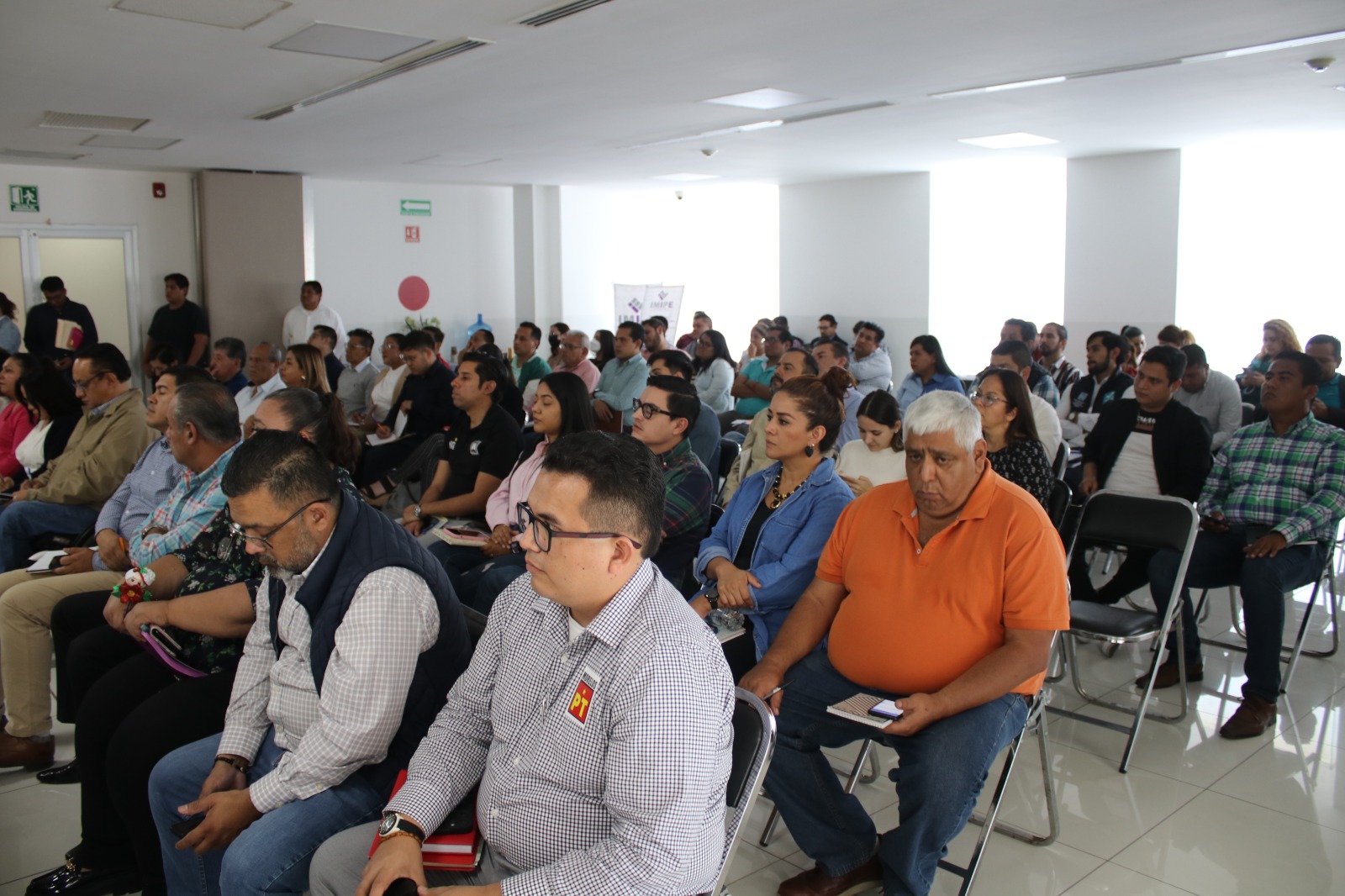 Inaugura diputada Jazmín Solano talles de capacitación en materia de transparencia dirigido al personal del Congreso del Estado 3 1000601248