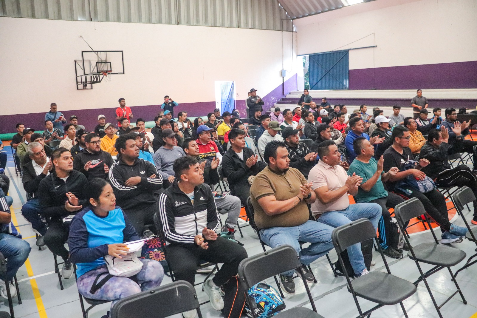 Capacitan INDEM y Atlante a entrenadores de fútbol 7 1000631751