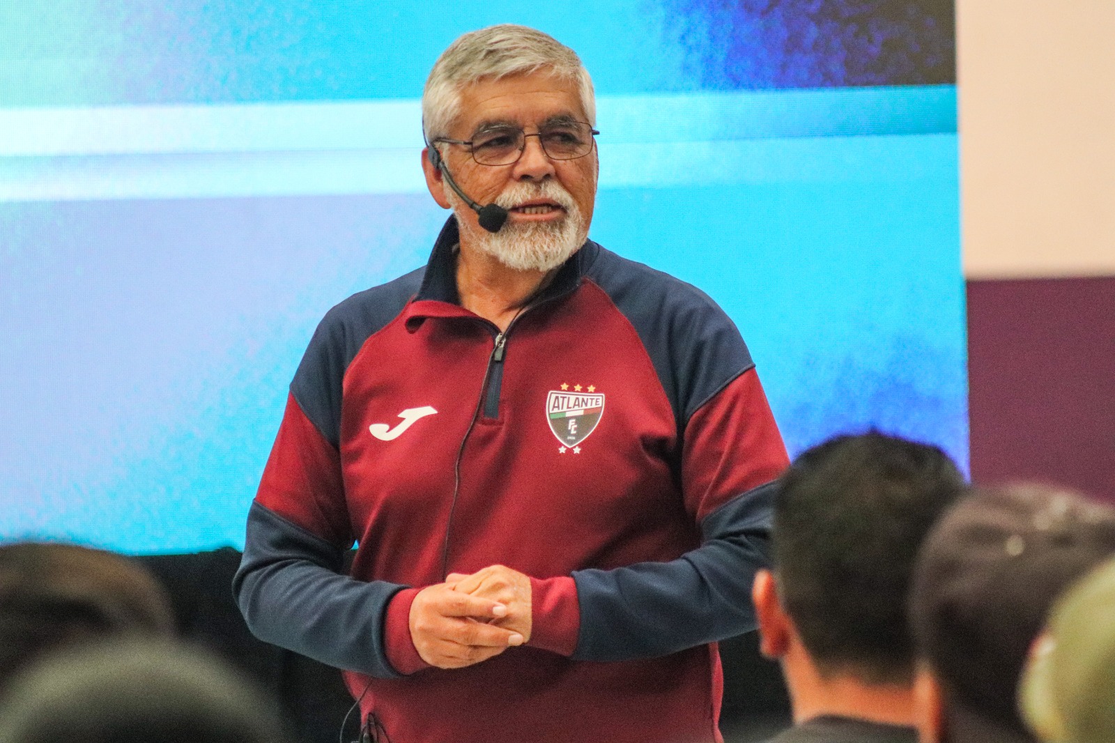 Capacitan INDEM y Atlante a entrenadores de fútbol 1 1000631752