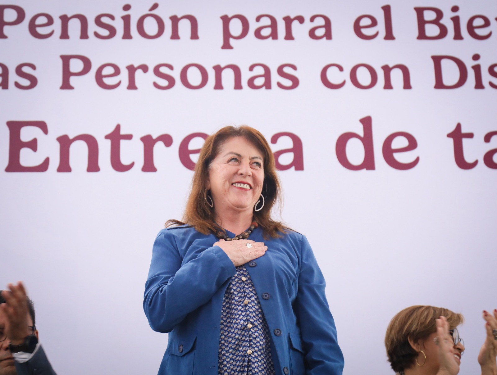 Entregan Margarita González Saravia y Gobierno de México tarjetas del programa de apoyo para personas con discapacidad 14 1000634341