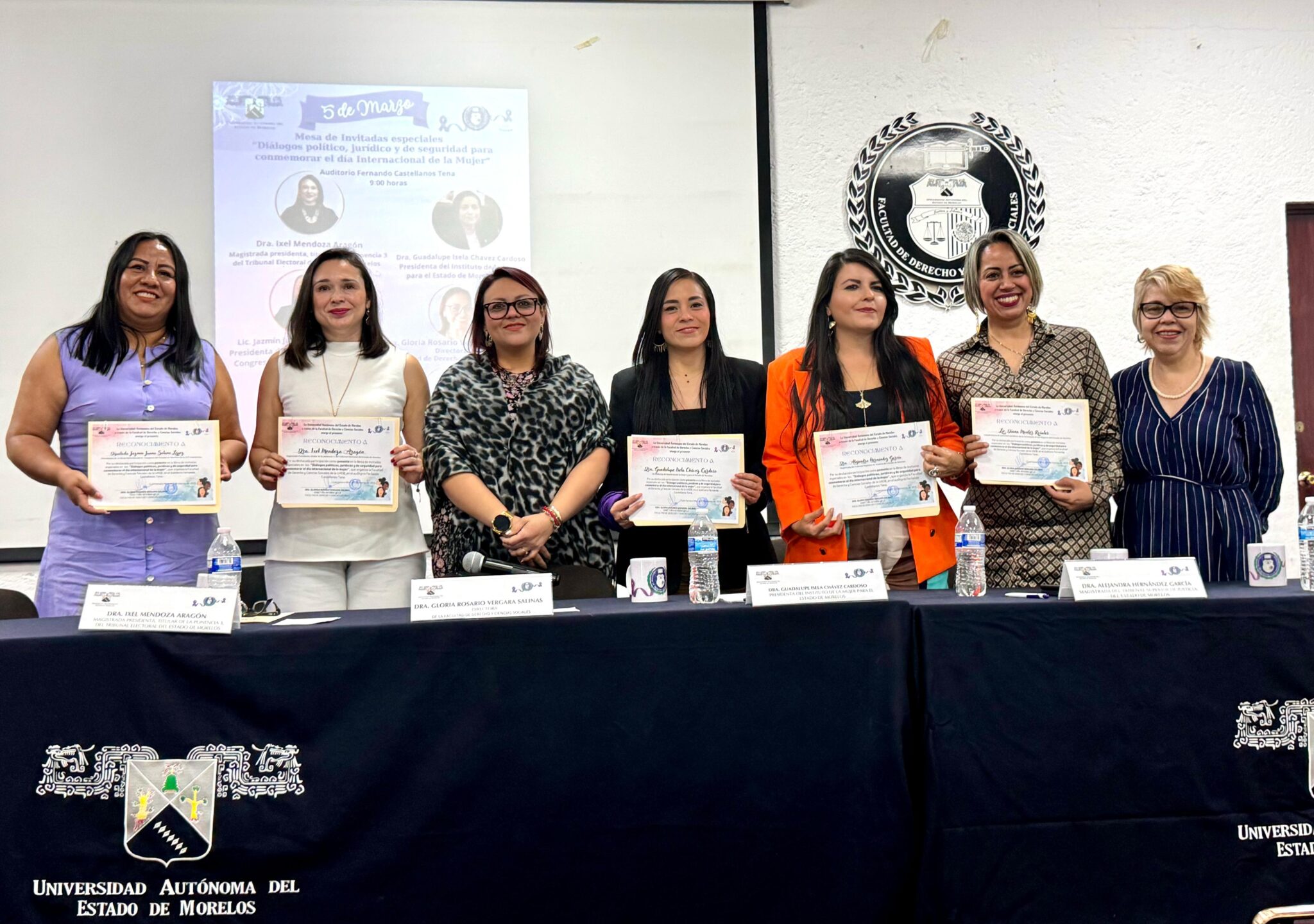 Participa Jazmín Solano López en la mesa: "Diálogos político, jurídico y de seguridad para conmemorar el Día Internacional de la Mujer 7 1000644405