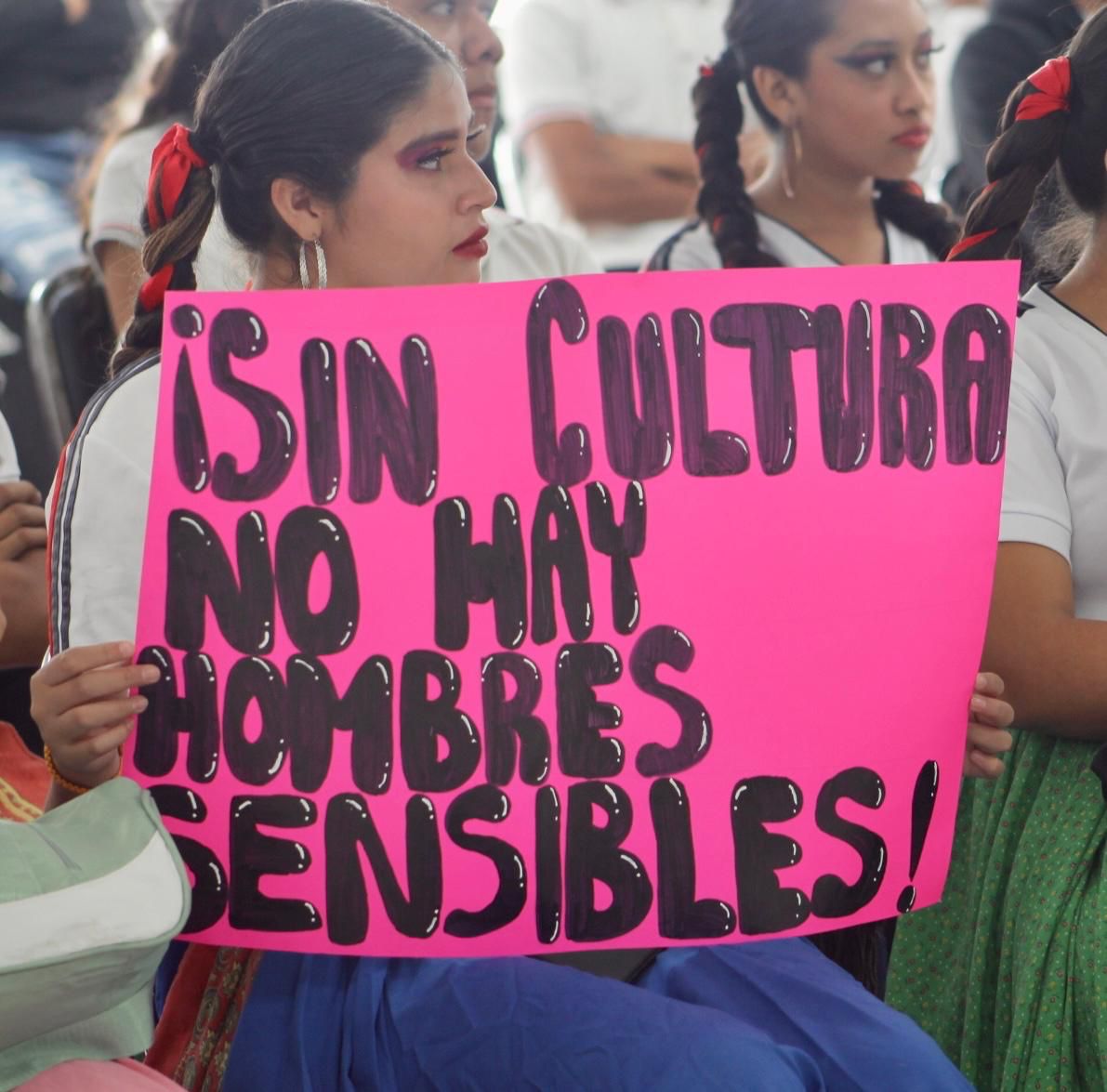 Reciben estudiantes de Preparatoria apoyo de las diputadas Jazmín Solano y Ruth Rodríguez 2 1000656914