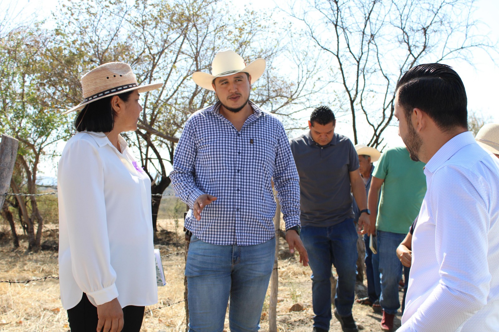 Suma esfuerzos Gobierno de Morelos "La tierra que nos une" con Coatlán del Río para impulsar sector agropecuario 4 1000663676