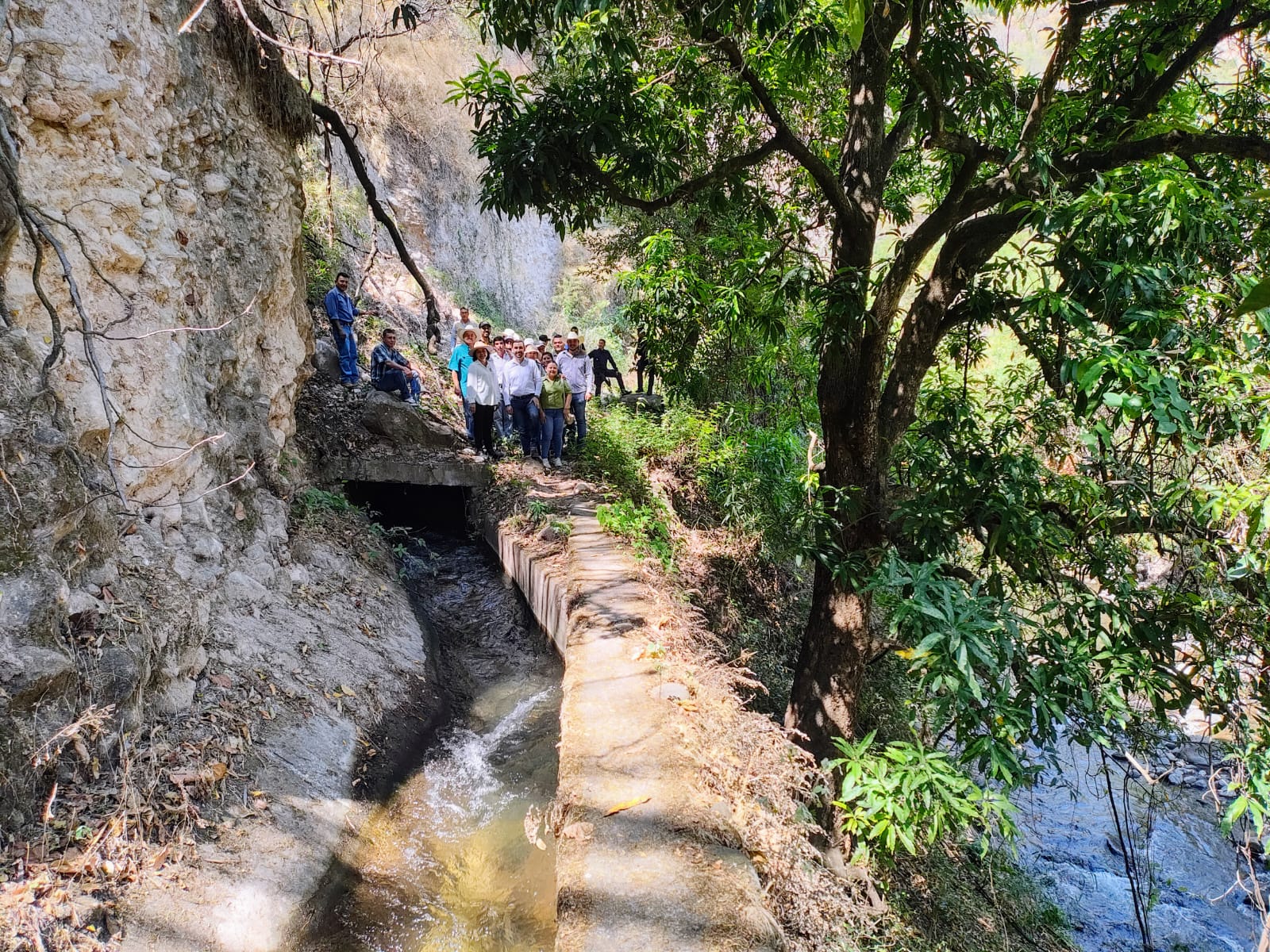 Suma esfuerzos Gobierno de Morelos "La tierra que nos une" con Coatlán del Río para impulsar sector agropecuario 7 1000663677
