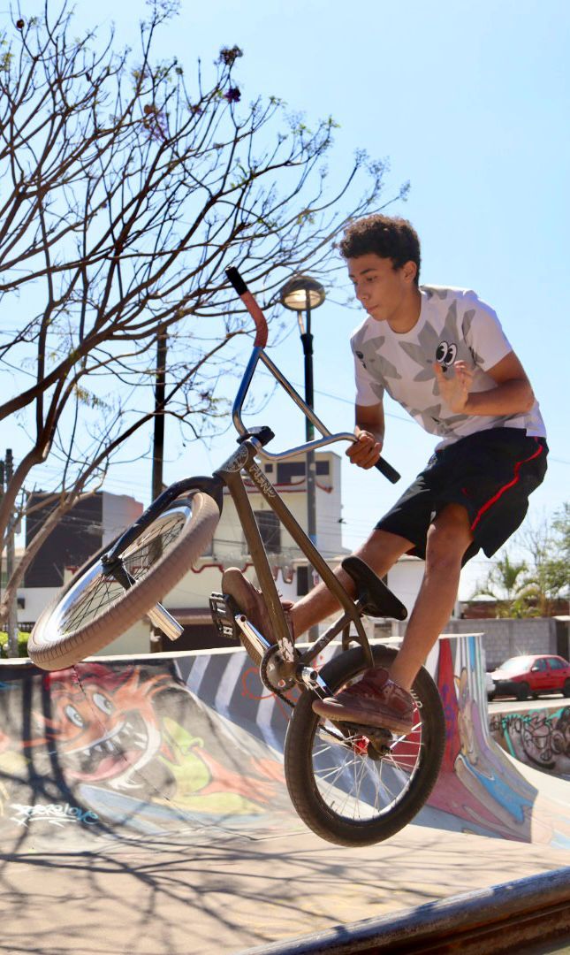 Isaac Tapia, joven de Tejalpa, clasifica a Olimpiada Nacional en BMX park 3 1000685585