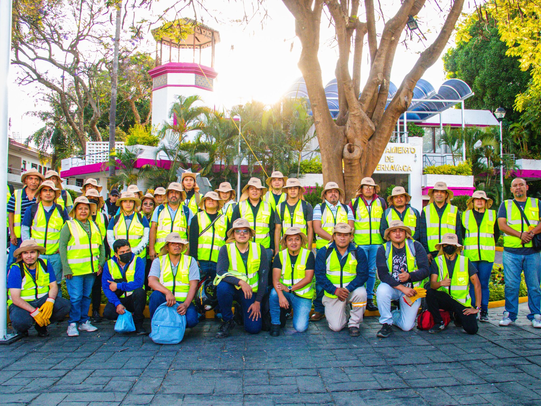 Ayuntamiento de Cuernavaca pone en Martínez el programa Empleo temporal para una ciudad más limpia y sostenible 8 1000686473