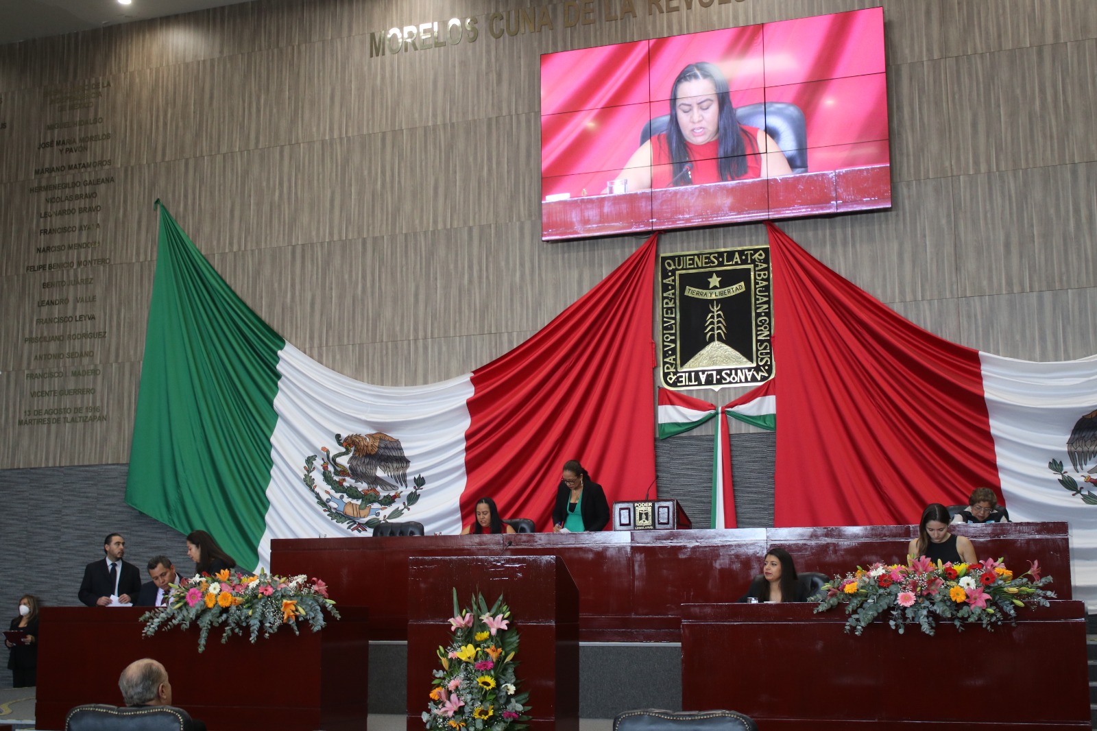 Conmemoran diputadas y diputados creación de nuestra entidad federativa y entregan Medalla de Honor del Congreso del Estado de Morelos, 2025 8 1000716359