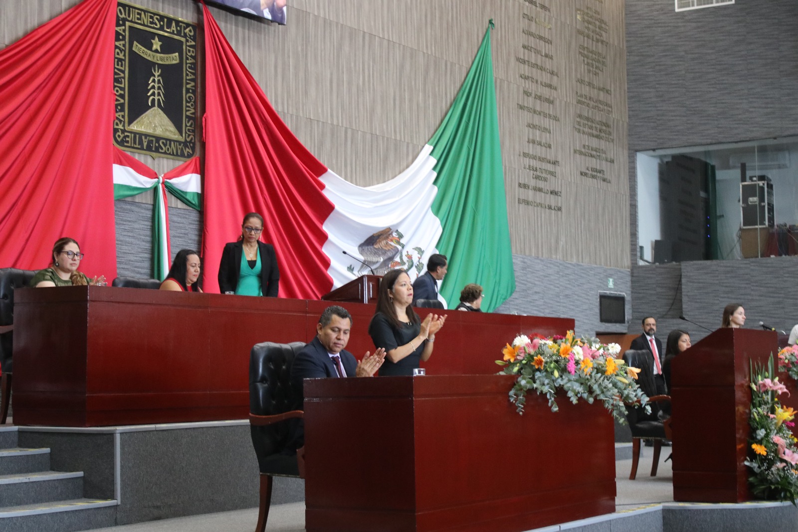 Conmemoran diputadas y diputados creación de nuestra entidad federativa y entregan Medalla de Honor del Congreso del Estado de Morelos, 2025 11 1000716360