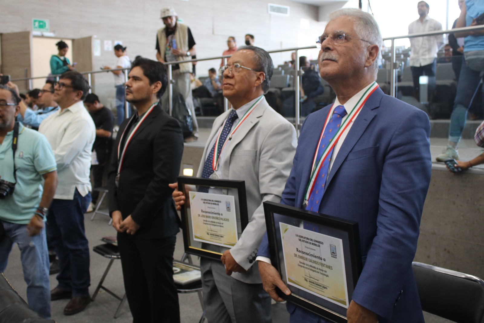 Conmemoran diputadas y diputados creación de nuestra entidad federativa y entregan Medalla de Honor del Congreso del Estado de Morelos, 2025 5 1000716371