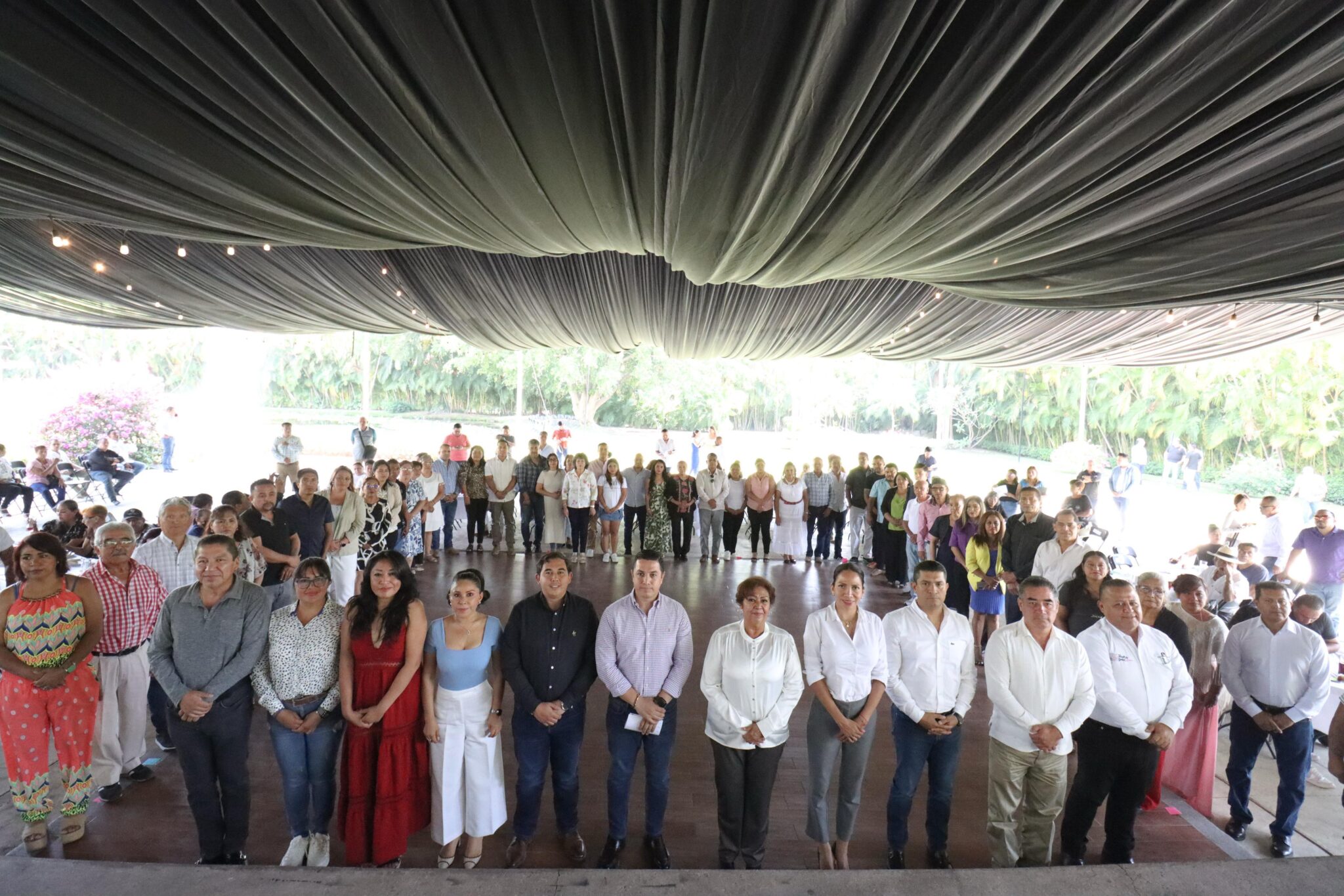 Presidentes de Consejo y Delegados de Jiutepec reciben constancia de mayoría. 3 1000731470