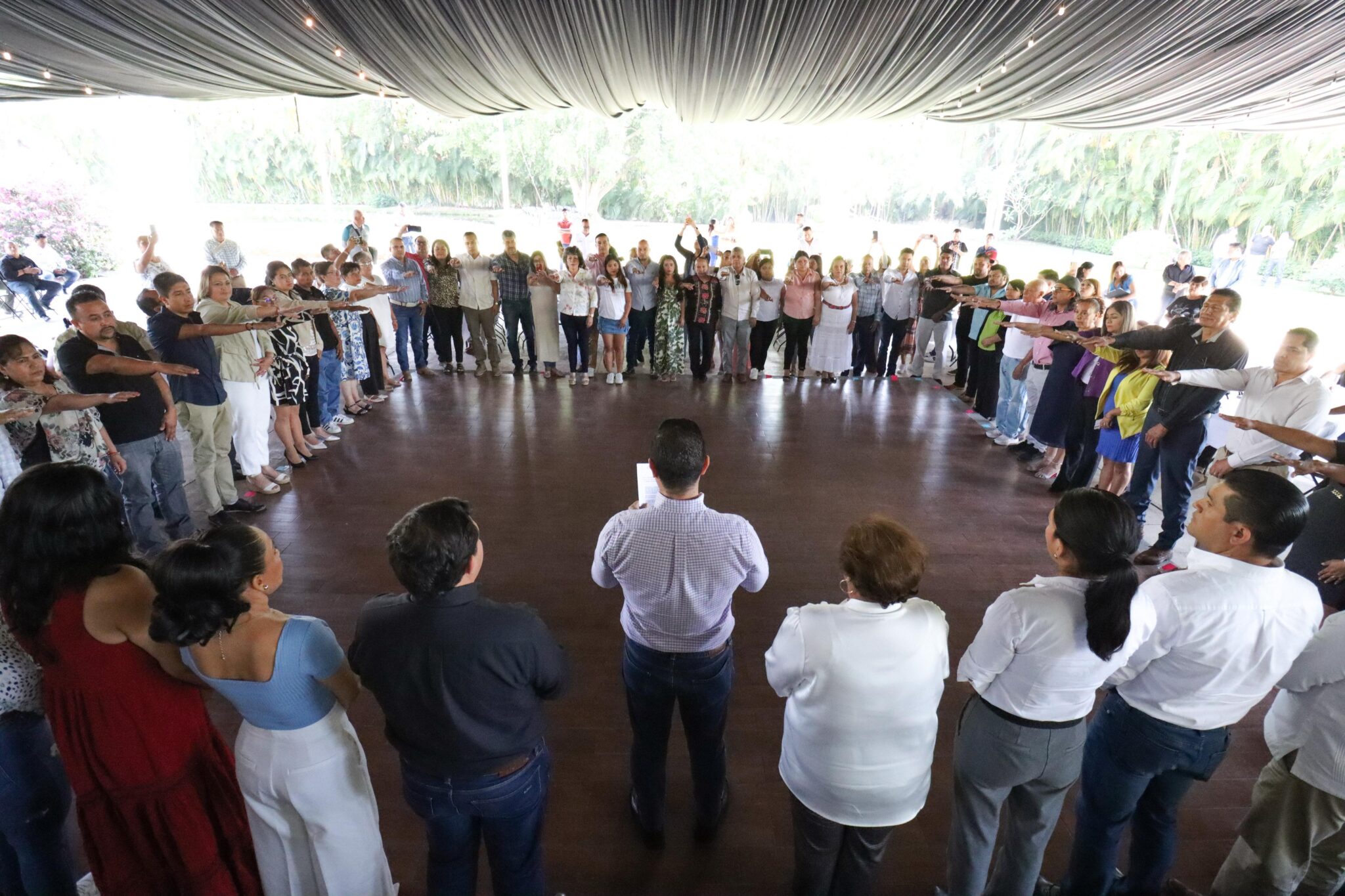 Presidentes de Consejo y Delegados de Jiutepec reciben constancia de mayoría. 1 1000731471
