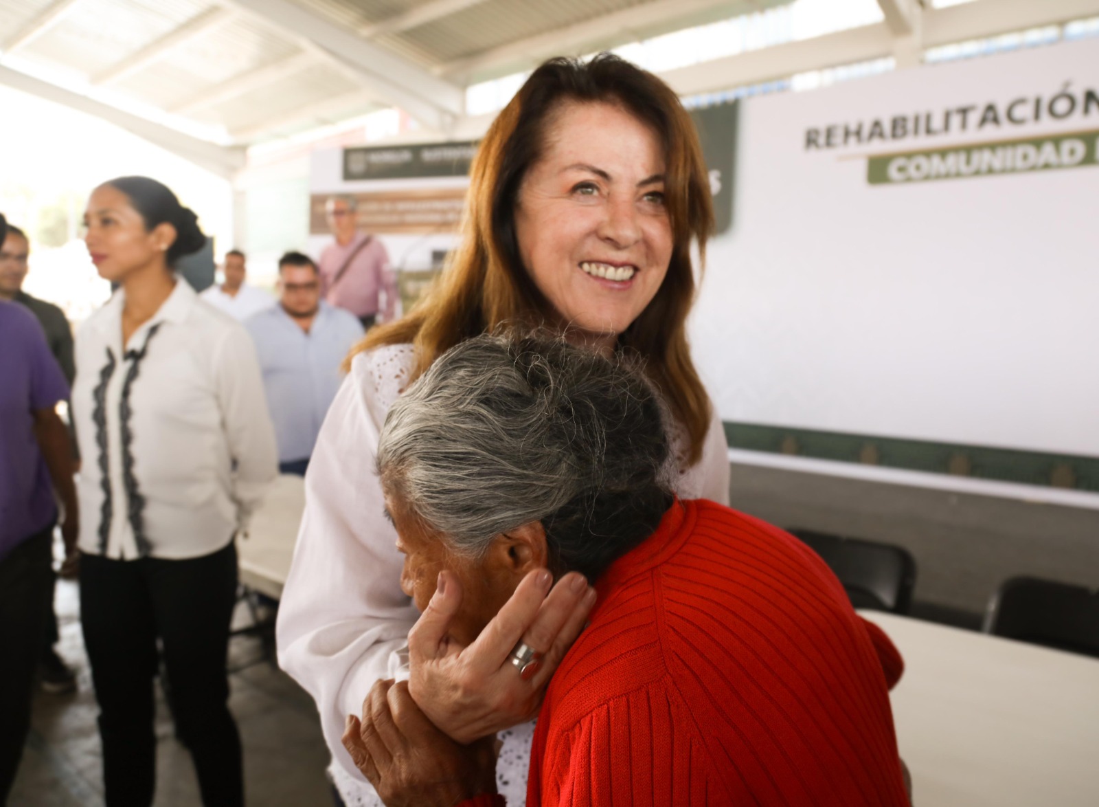 Entrega Gobierno de Morelos, "La tierra que nos une", obras que mejoran el abasto de agua pluvial en la comunidad de Coajomulco 5 1000745671