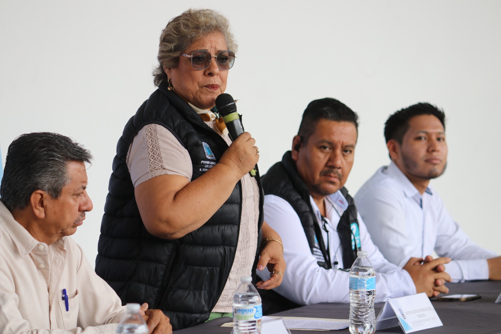 Entrega Ruth Cleotilde Rodríguez equipos de cómputo a planteles educativos de siete municipios en el marco del programa "Diputada en tu escuela" 7 1000779271