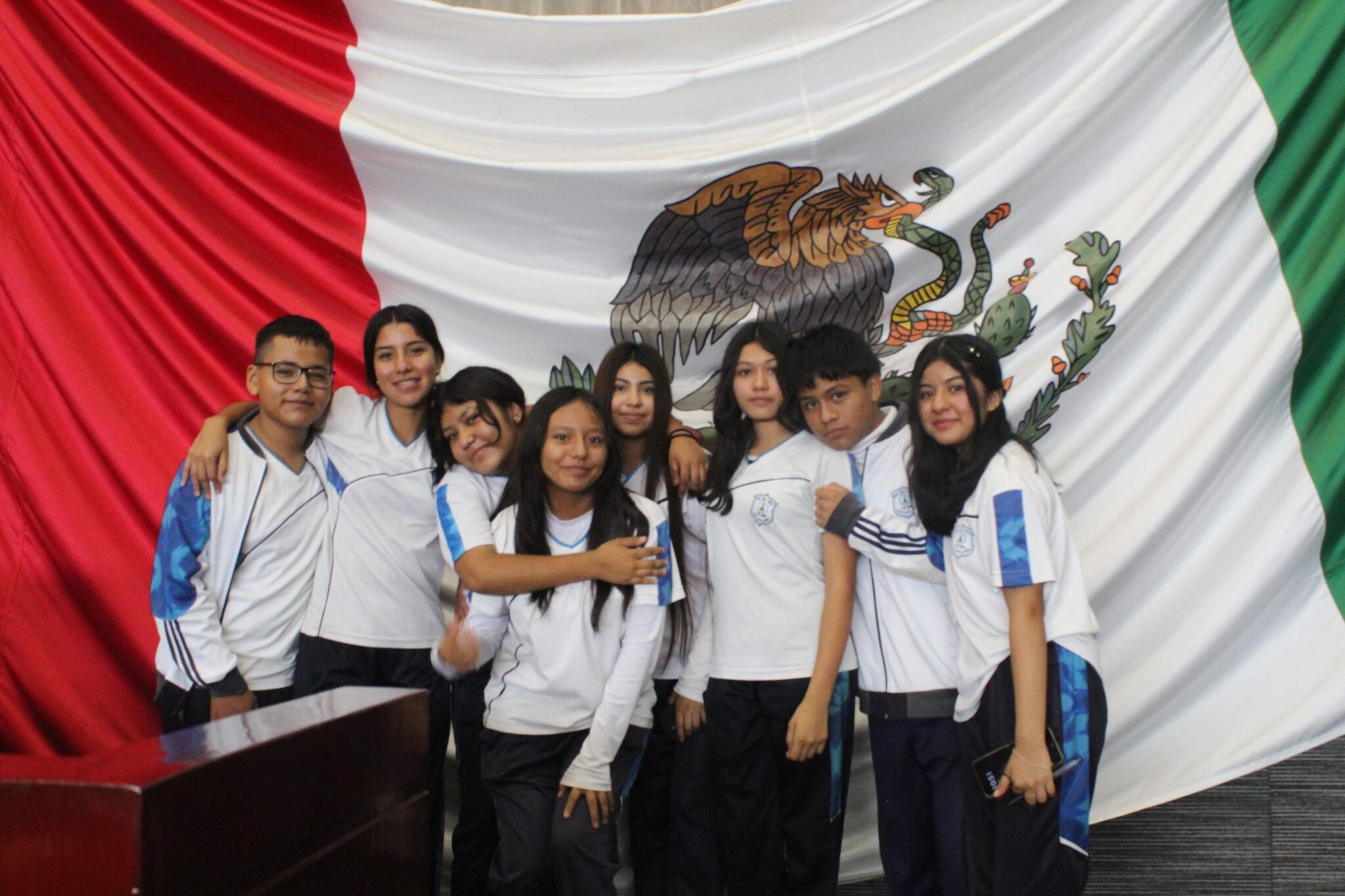 Recibe diputada Jazmín Solano López, afirmó alumnos de la Secundaria Federal "2 de abril" de Temixco, en el Congreso del Estado de Morelos 5 1000809031
