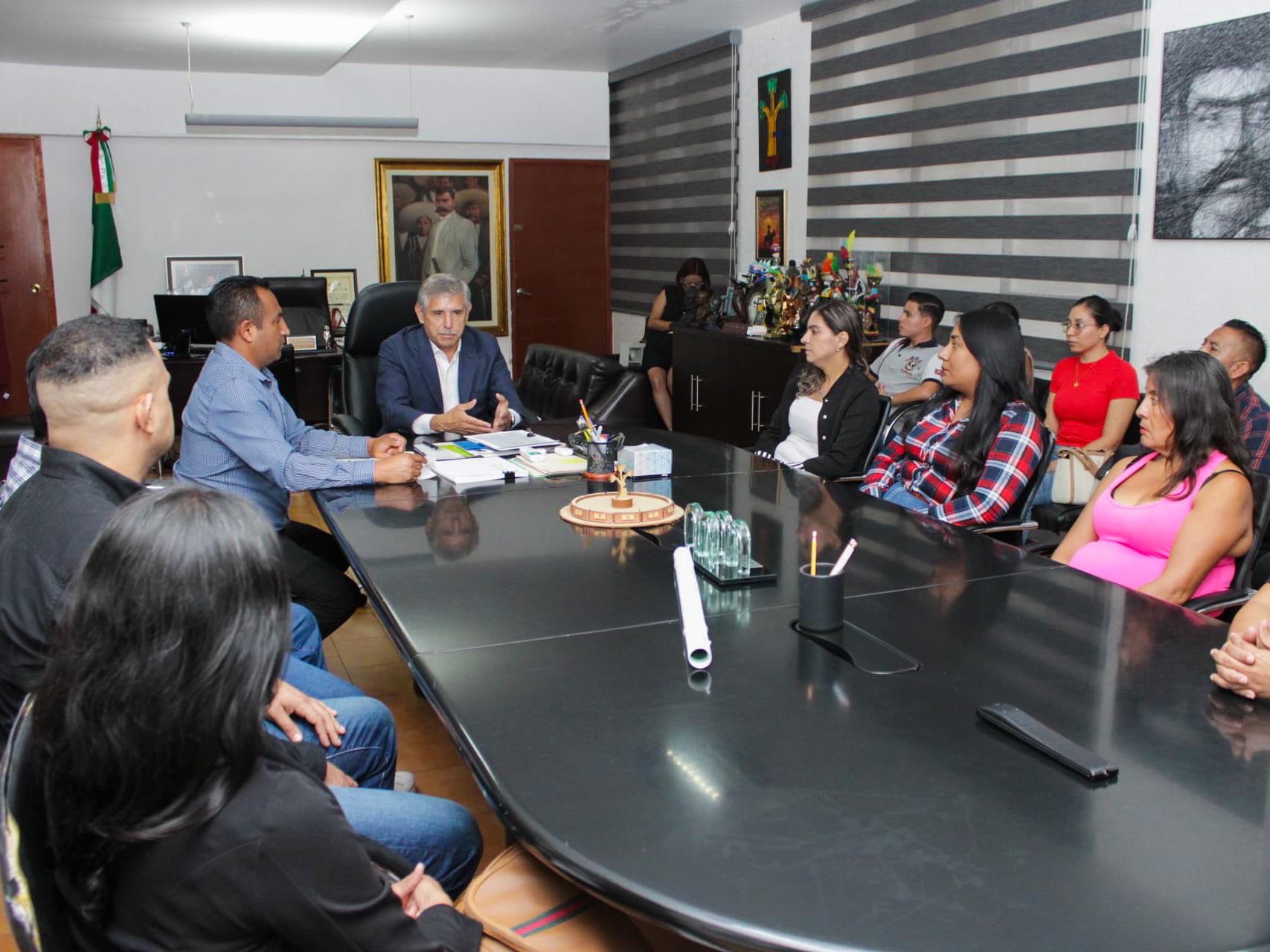 Reafirma José Luis Urióstegui compromiso con los derechos laborales del personal sindicalizado 2 1000813331