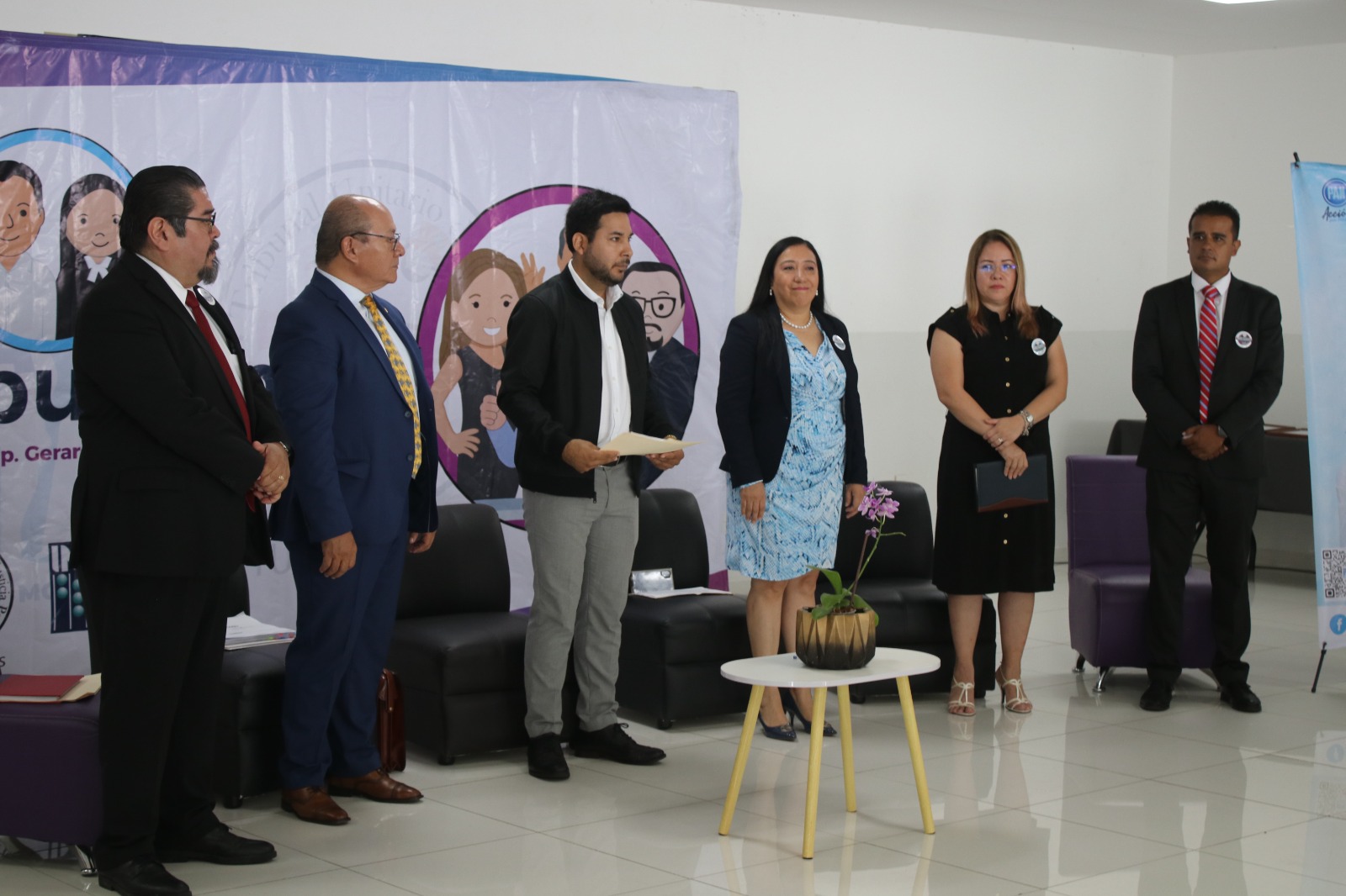 Realiza diputado Gerardo Abarca y TUJPA foro sobre ciberbullying 2 1000828515