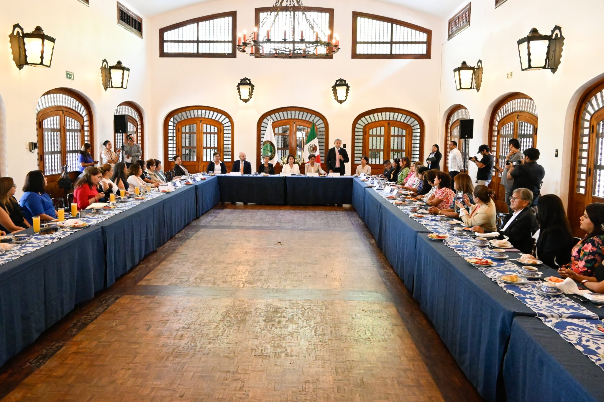 Coloca Margarita González Saravia a las t los morelenses en el centro de su proyecto de gobierno 5 1000865131