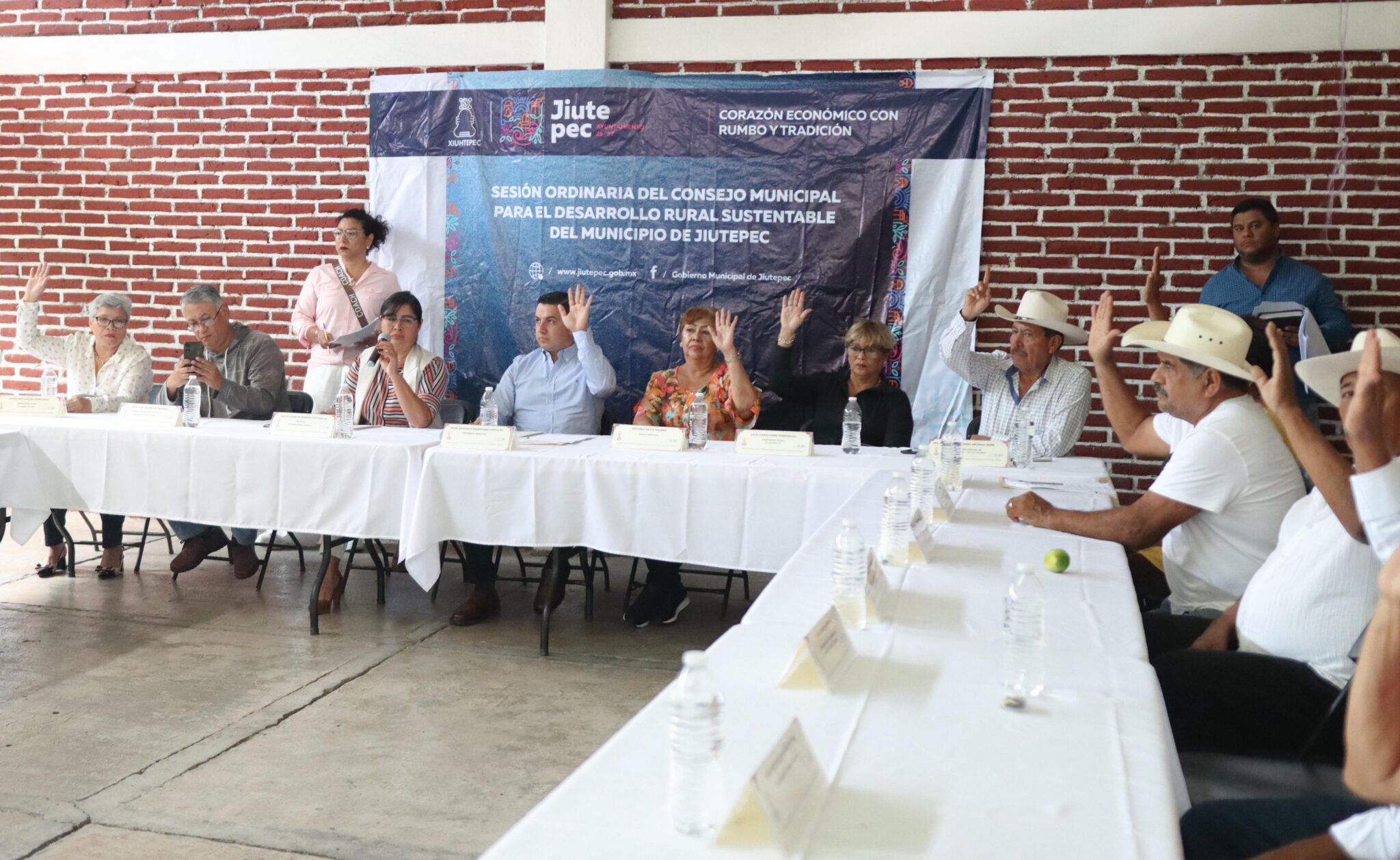 Avanza Jiutepec en apoyos para el campo 2 1000877975