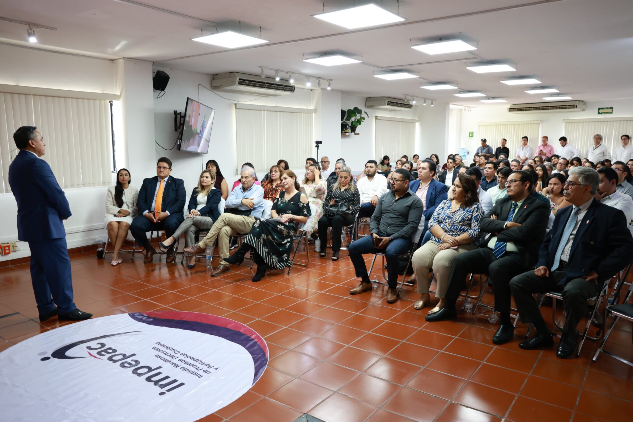 Se realiza en el Impepac la ponencia: Violencia política contra las mujeres en razón de género en internet 2 1000896054