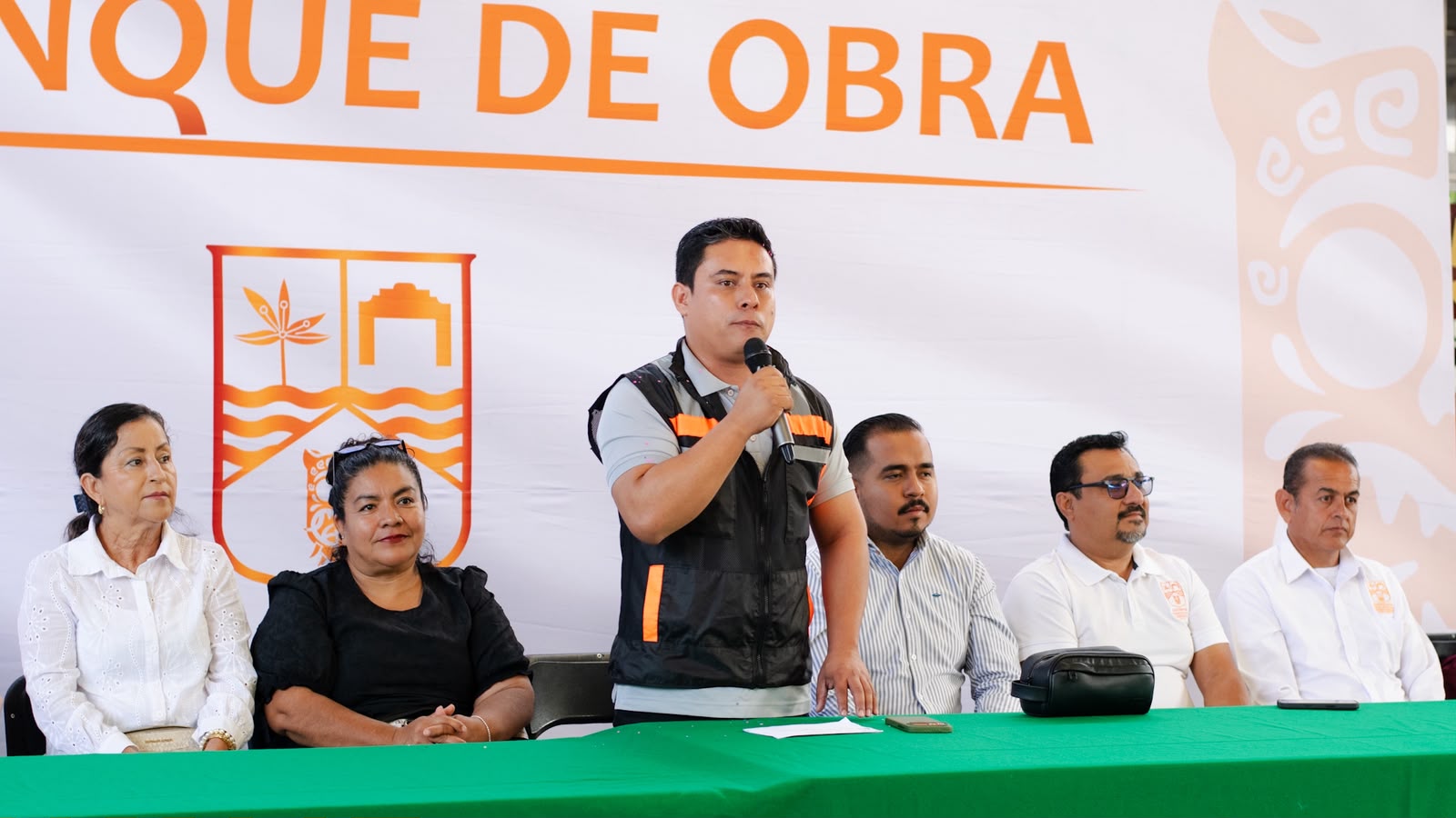 Arranca Marco Cuate construcción de techumbre en primaria de la comunidad de Tlalayo 8 1001592506