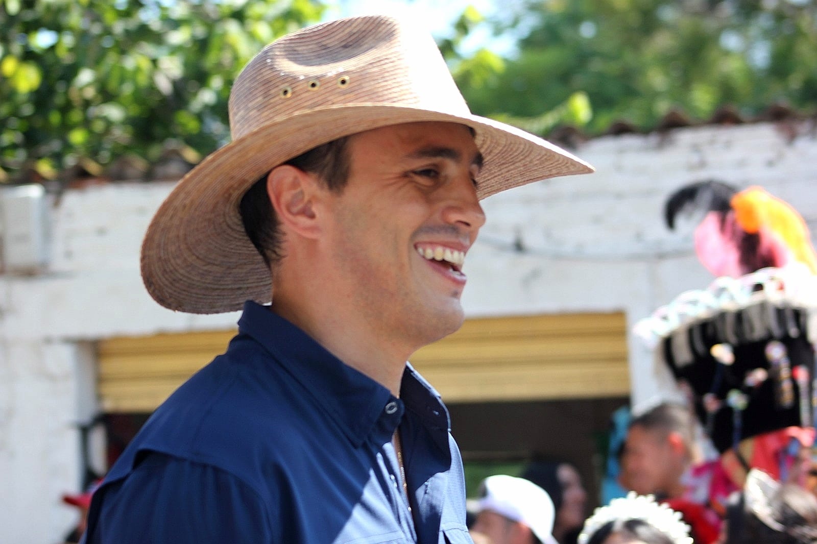 Diputado local Daniel Martínez Terrazas acompaña la Feria de Santa María Ahuacatitlán y celebra las tradiciones de la comunidad 3 1001627237