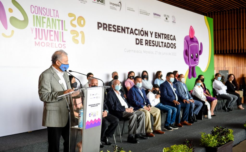 Recibe Cuauhtémoc Blanco los resultados de la Consulta Infantil y Juvenil realizada por el INE 2 IMG 20220627 WA0153