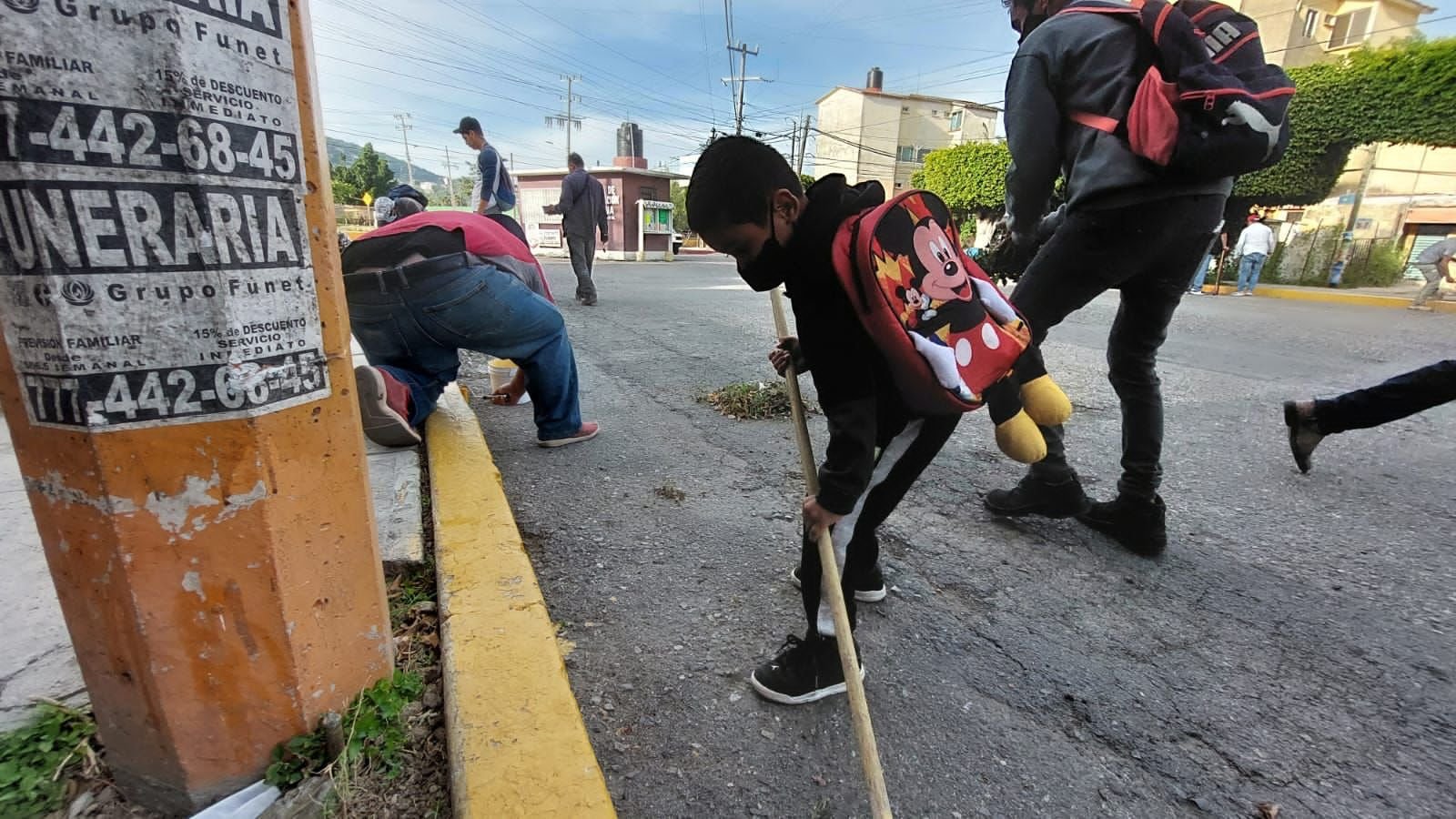 Participa alcalde de Jiutepec en jornada de limpieza en El Texcal 7 img 20220807 wa00194054747456972705876