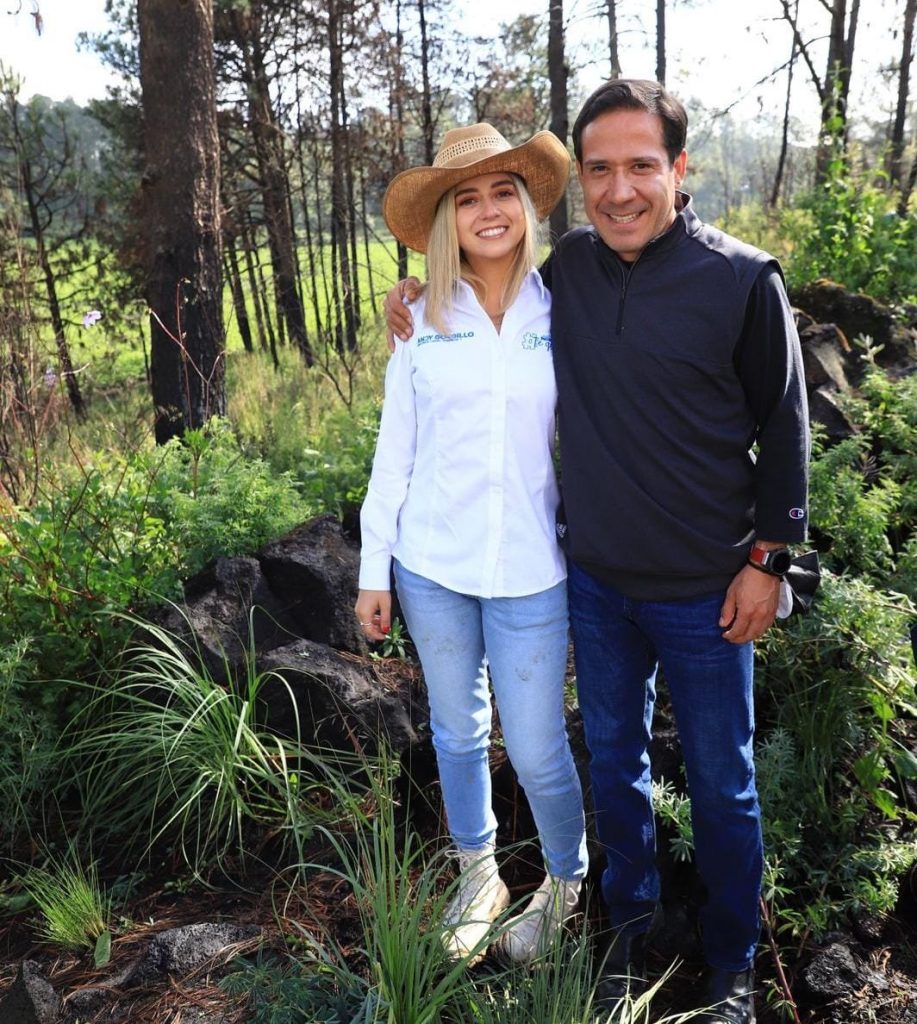 Encabeza Andy Gordillo campaña de reforestación "Un árbol un respiro" 4 img 20220815 wa00072043234007553214969