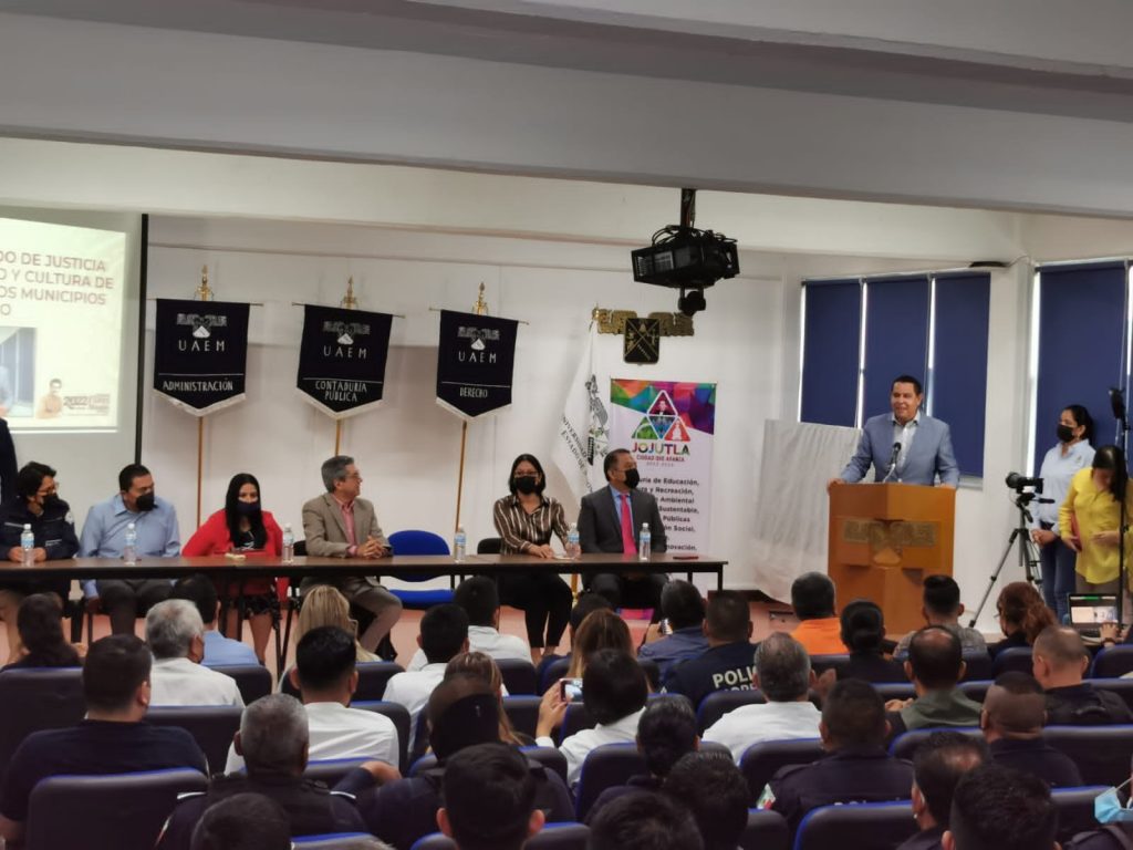 Conferencia sobre "Justicia cívica" en Jojutla 7 img 20220909 wa01574884166924556022194