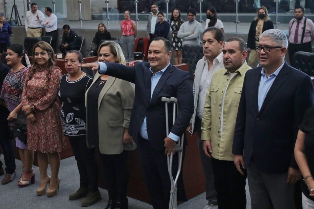 beto en protesta 1